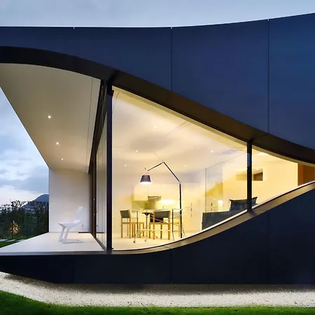 Mirror House Nord By Interhome Больцано
